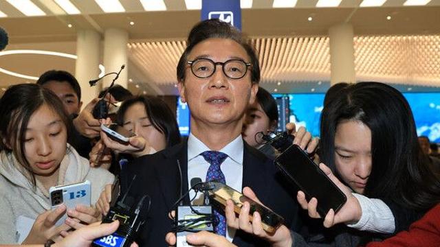 '통일교 의혹' 與 지방선거 전략 '빨간불'…조국 부산시장 등판론까지