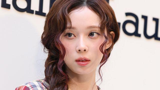 정국만? 윈터도 '트럭 시위' 받았다…