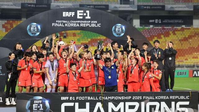 여자 축구대표팀, FIFA 랭킹 21위 유지…아시아 5위