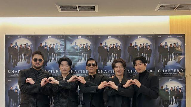 평균 신장 180cm가 넘는 5인조 아이돌 그룹 두 팀