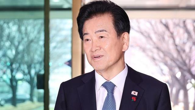 한동훈 “정동영, 통일교 본산 간 것부터 수상해…통일부장관이라 통일교 만났냐”