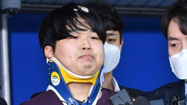 '박사방' 조주빈, 미성년자 성폭행 징역 5년 추가 확정…총 47년