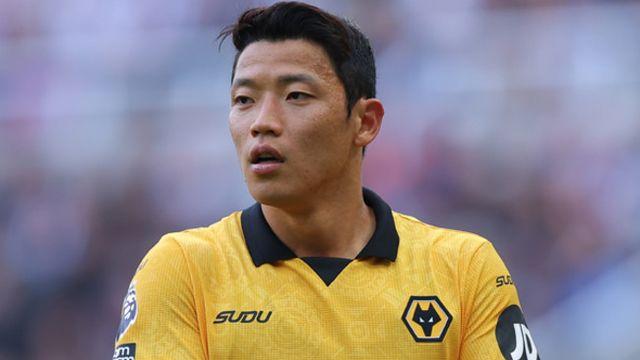 최고점 430억서 1년 만에 172억으로...황희찬, 울버햄튼과 함께 추락! 이적이 답이다