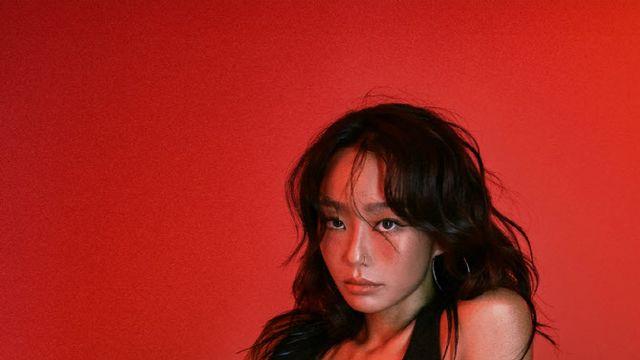 효린, 신곡 '스탠딩 온 디 엣지' 발매 