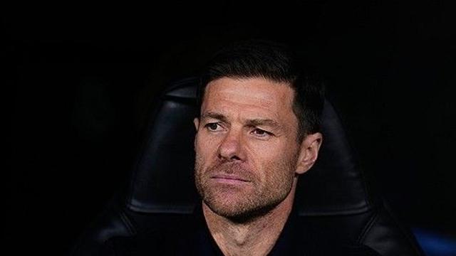 '맨시티전 패배=경질' 사실 아니었다…알론소, 내년 1월까지 감독직 유지 '대반전'→3경기 지켜보고 결정