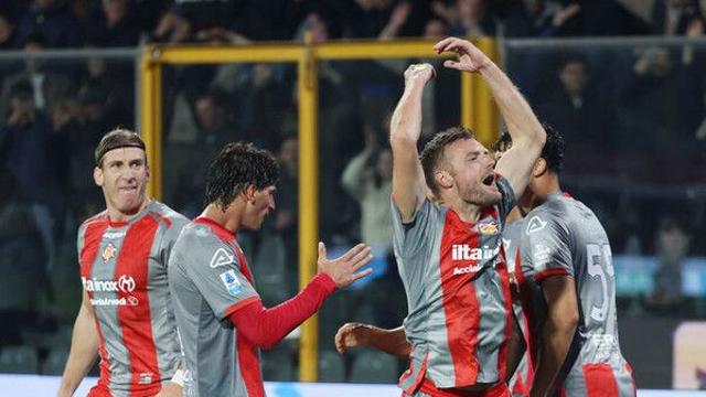 38세 공격수 바디, 잉글랜드 출신 첫 세리에A 이달의 선수