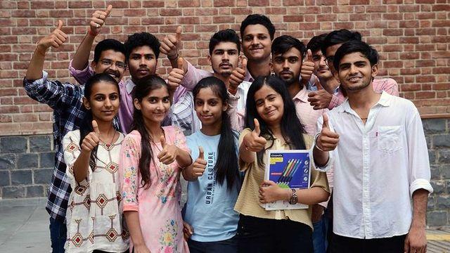 두바이로 몰려가는 인도 청년들, ‘글로벌 두 번째 캠퍼스’를 선택한 이유