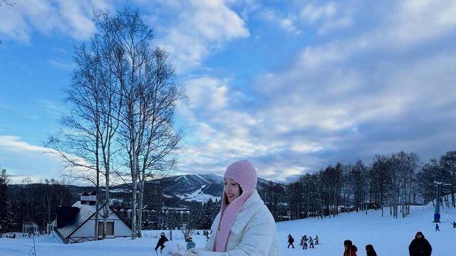 표예진 겨울룩 어디꺼? 공항→여행 대세 패딩룩 화제