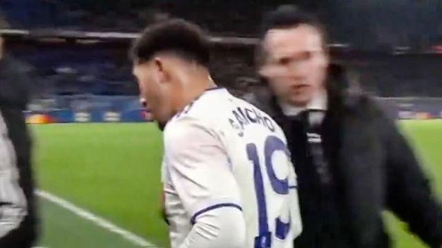 맨유서 쫓겨난 산초, 임대 와서도 '금쪽이' 행동... 빌라 팬들, 