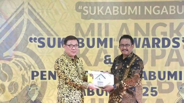 인도네시아 수카부미군, 노창동 경상남도 인도네시아  통상자문관에 표창장  수여!