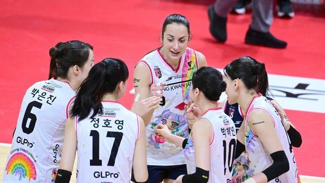 '자네테 19점' 정관장, 페퍼 꺾고 4연패 끝…OK는 대한항공 제압(종합)