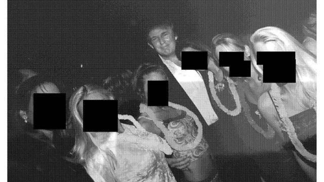 엡스타인 저택에서 나온 새 사진들… 트럼프·앤드루 왕자·우디 앨런 모습 담겨