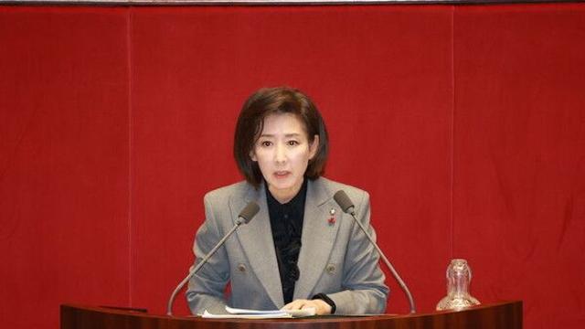 나경원, 중국인 제주 초등학교 무단 침입에 