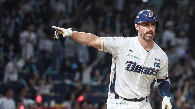 언제나 ‘NC 퍼스트’ 이번에는 6억 원 포기했다…팀 향한 데이비슨의 애정