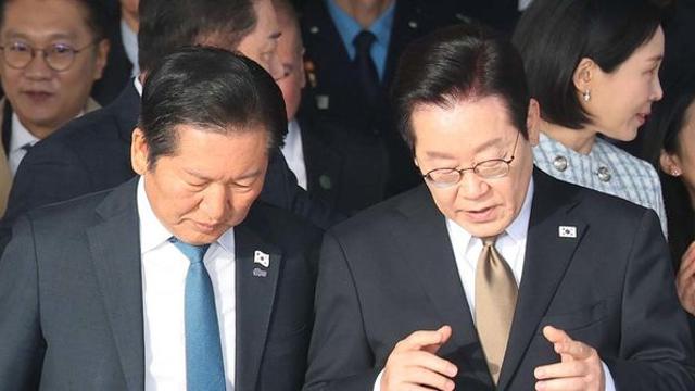 이재명 리더십 흔들, 민주당 분열 조짐