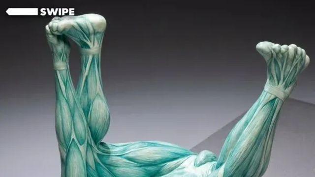 30초만 해도 허리 통증 완화하는 자세