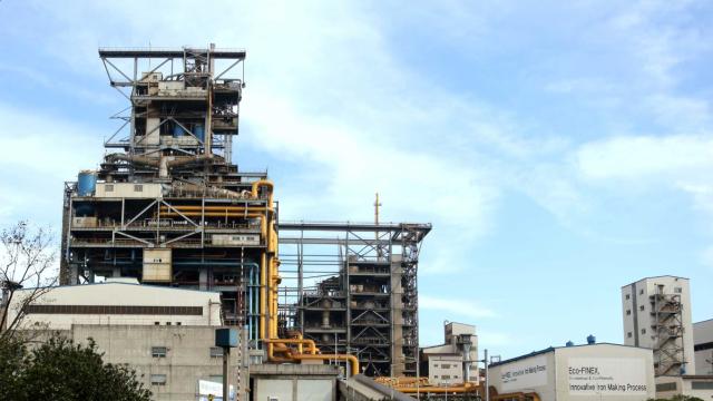 화재로 멈춘 포스코 3파이넥스공장, 재가동 임박