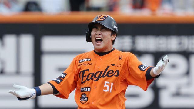 800만 원 인상에 그쳤던 한화 문현빈, 이번 겨울은 다르다…야수 고과 1위 확실시