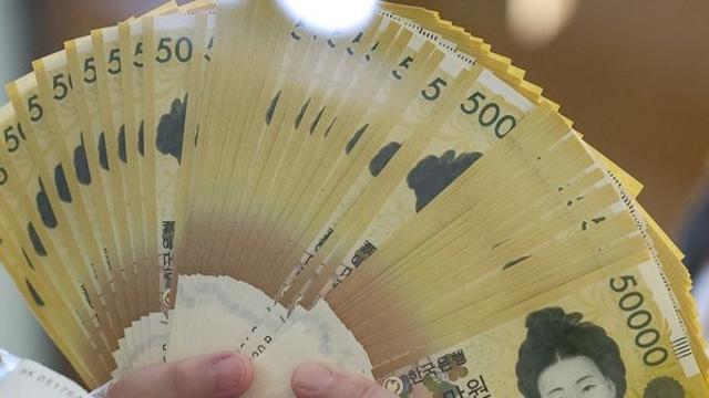 내년 1월, 소득 무관 1인당 30만원 지급처는?