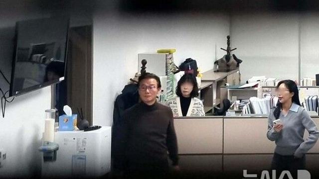 경찰, '통일교 게이트' 전방위 압수수색…전재수·김규환 