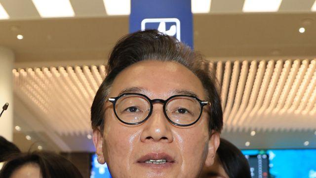 [속보] 경찰, 통일교 천정궁·전재수 사무실 등 10곳 압색 돌입