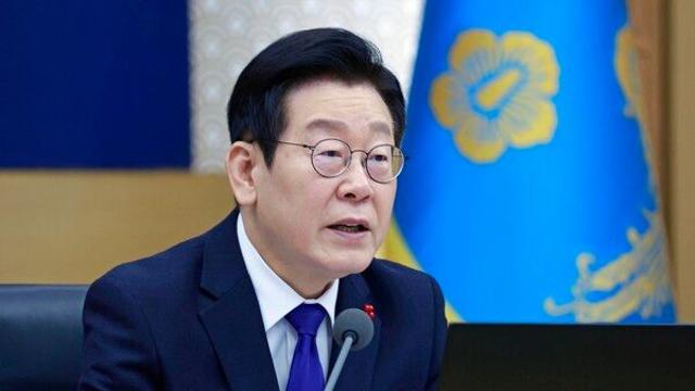 이재명 대통령 “업무보고 생중계, 국정 투명성의 출발점”