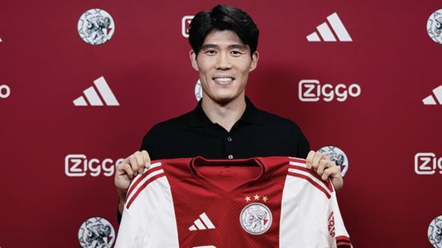 [오피셜] 일본 이 정도야? 이런 대박 치다니!…'무릎 부상→부상→부상' 14개월 0G DF 도미야스, 네덜란드 최고 명문 아약스 입단