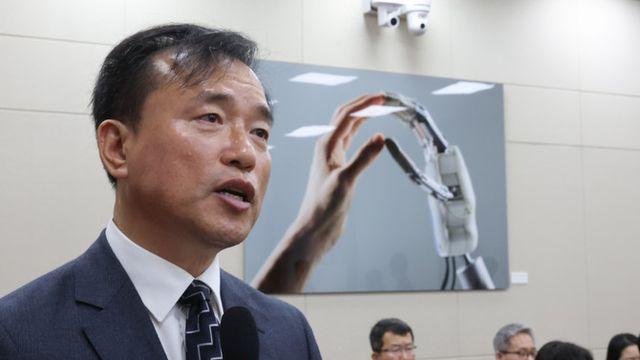 김종철 방미통위원장 후보 