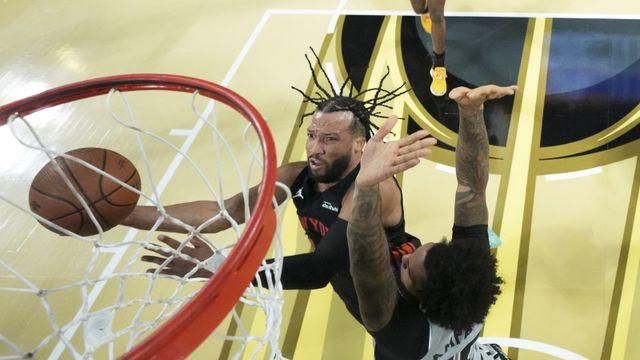 ‘1인당 상금 8억원’ 4Q 지배한 뉴욕 닉스, 4강서 OKC 잡은 샌안토니오 따돌리고 NBA컵 정상 등극…MVP는 뉴욕의 새로운 왕 브런슨