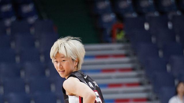 여자농구 BNK, 하나은행 돌풍 저지하고 3연승…안혜지 24점