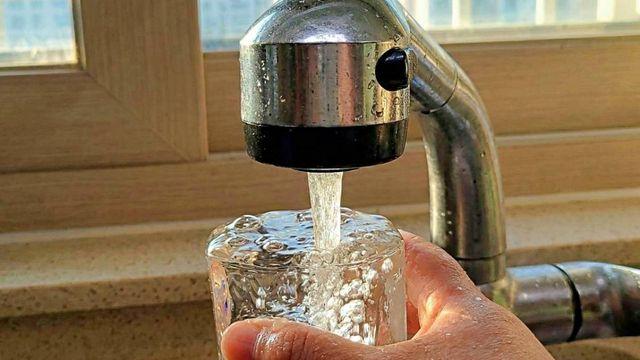 “내과의사가 생수 안 마시는 이유”…'수돗물 위생' 대반전 내용 등장