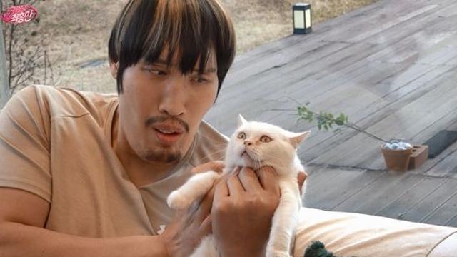 최홍만, '♥썸녀' 밝히더니…