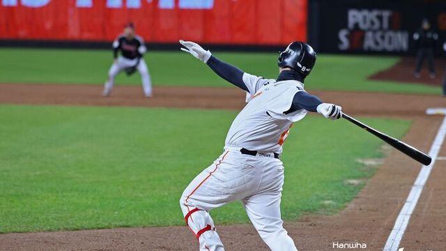 ‘비FA’ 노시환 200억 시대 열린다…김승연 회장 전폭 지원 속 한화 왕조 시동