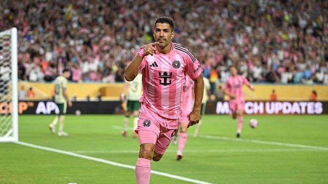 수아레스, 메시랑 1년 더 뛴다…MLS 인터 마이애미와 재계약