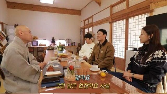 '나혼산 절친' 한혜진·이시언·기안84, 스님 앞 고백…