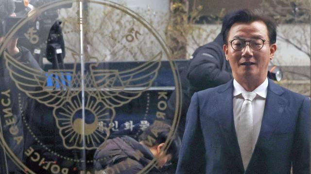 빠른 수사에도 '전재수의 입'에 쏠린 통일교 의혹 수사