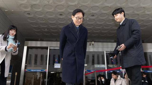 ‘패스트트랙 충돌’ 박범계·박주민 의원, 1심서 벌금 300만원 선고유예···의원직 유지(종합)