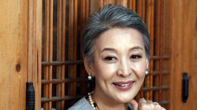 문체부, 故 윤석화 문화훈장 추서 추진… “한국 공연예술계 발전 기여”