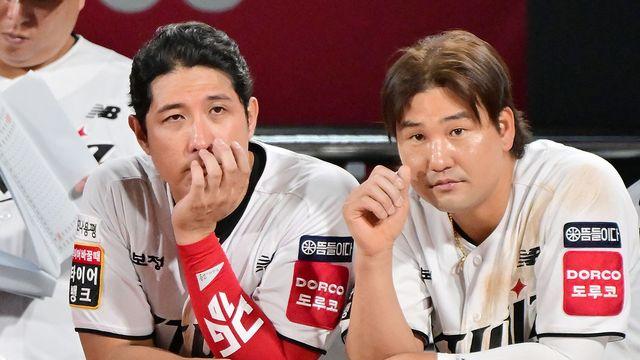 “창피하게 은퇴하기 싫었다” KT 황재균 ‘눈물의 작별 인사’…”30년 동안 했던 야구, 그만두는 게 맞나 생각도”