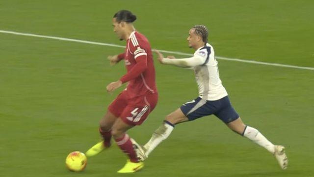 당당하게 ‘손흥민 7번’ 골랐는데…전반전 끝나기도 전에 다이렉트 레드카드→3경기 출장 정지