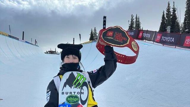 스노보드 최가온, 하프파이프 월드컵 정상…