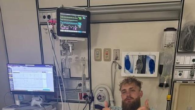 턱뼈 이중 골절+티타늄 플레이트 삽입+7일간 액체 식사…유튜버 복서 폴의 무모한 도전→앤서니 조슈아 상대 6라운드 TKO 패배