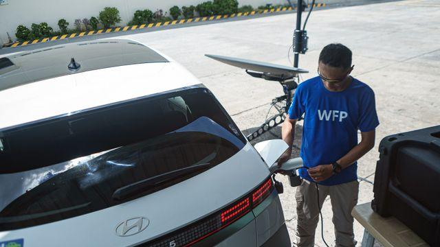 WFP 기증한 현대 아이오닉5, 구호현장서 맹활약
