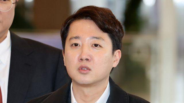 이준석, '공천개입' 혐의 특검 출석…“尹과 공범, 무리한 시도”