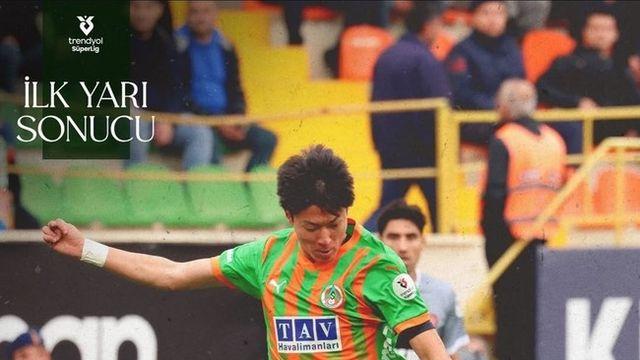 'KFA 준 영구제명'에도 여전한 결정력... 황의조, 튀르키예서 '1골 1도움' 맹활약→2-0 승리 견인