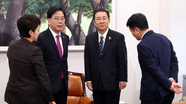 여야, 통일교 특검법 각자 발의…추천 방식 두고 이견