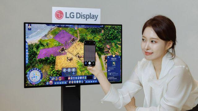 LG디스플레이, CES서 세계 최초 ‘240Hz RGB OLED’ 공개
