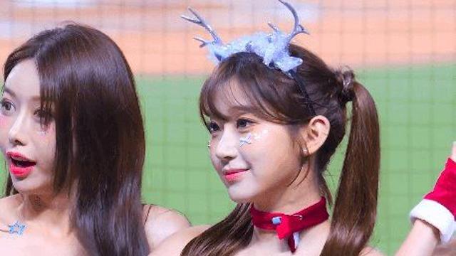 나 산타 누나 좋아하네