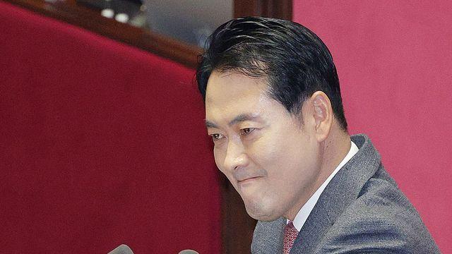 장동혁, 헌정사상 최장 20시간 넘게 '필리버스터' 진행 기록