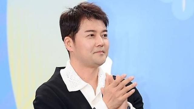 전현무, 연예대상 기쁨 누릴 틈도 없이…'차 안 링거 논란'에 꺼내든 '증거' [엑's 이슈]